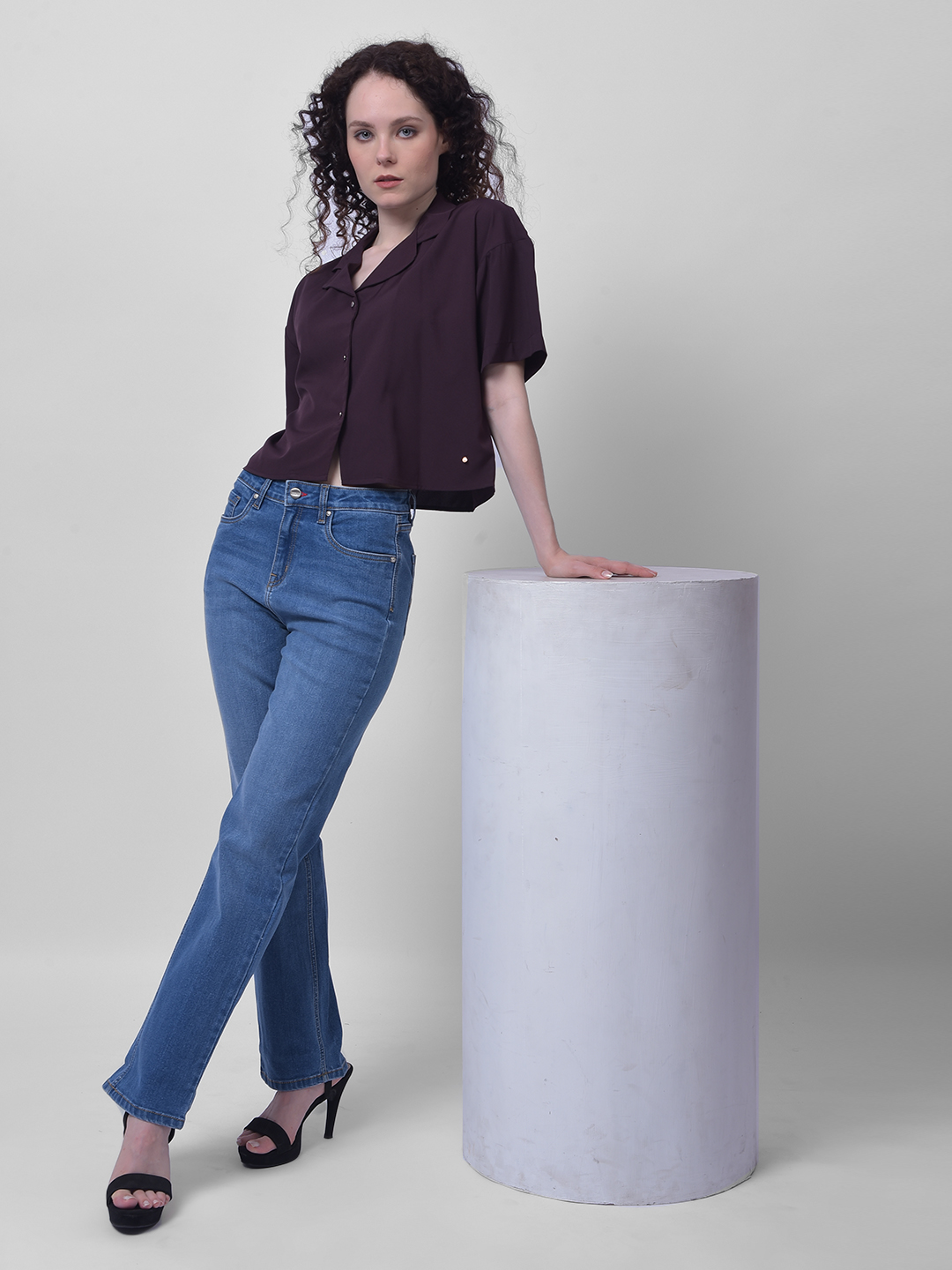 Numero Uno Women Solid Blue Jeans